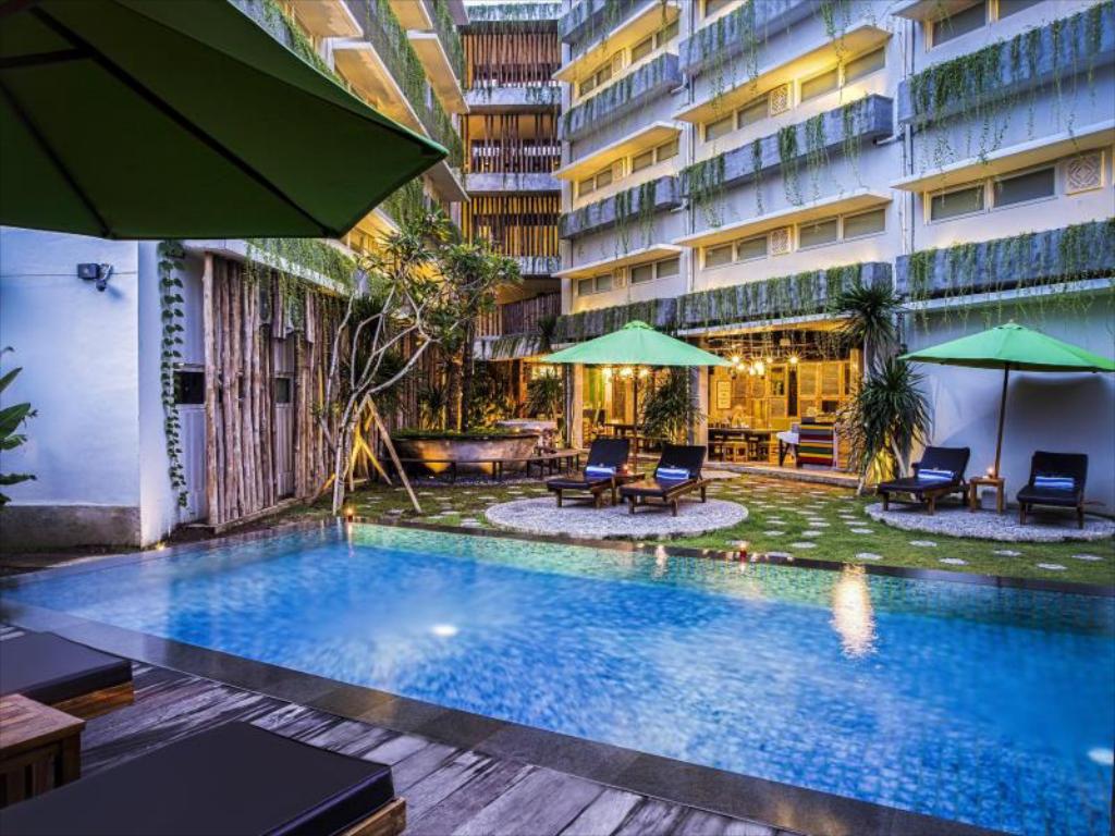 Grandmas Plus Hotel Legian